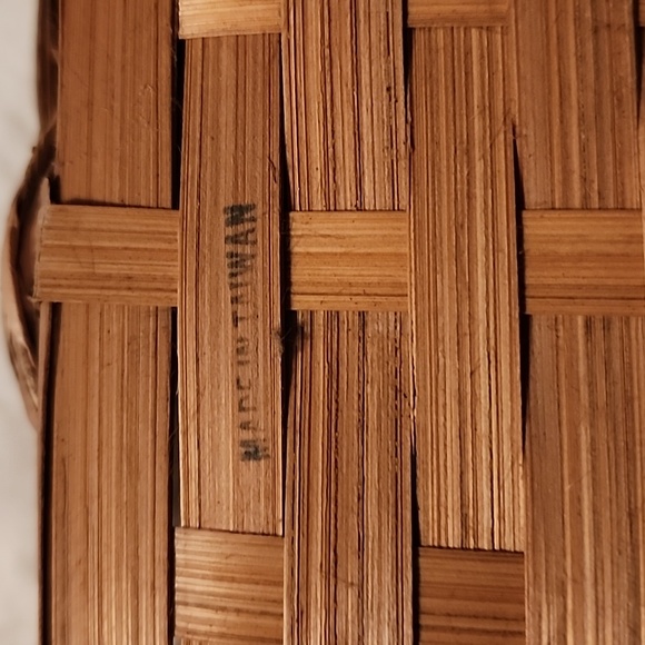 VINTAGE ๐งบ BASKETS VARIOUS SIZES & DESIGNS - Picture 3 of 15